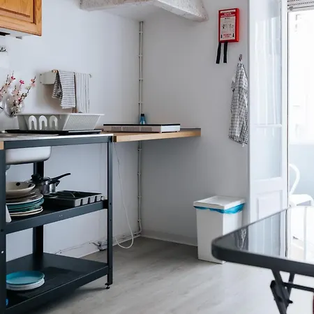 Gasthuis Daniela's Central 202 *