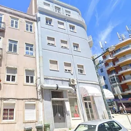 Daniela's Central 202 בית הארחה *