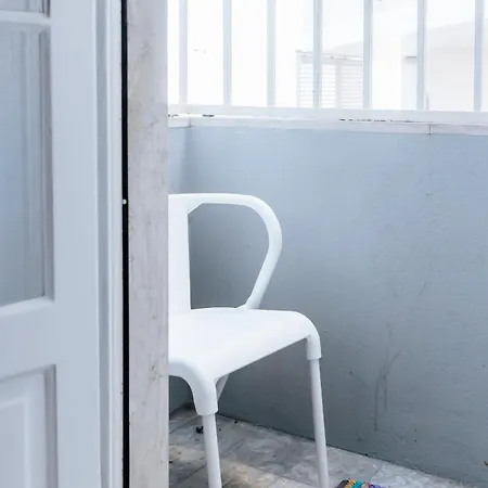 Daniela's Central 202 *